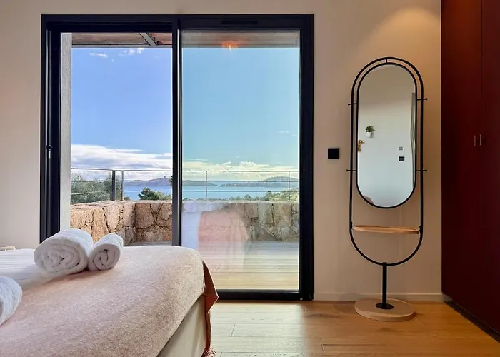 Di Stella Pinarello - Proche - Swimming Pools Villa